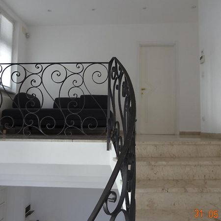 Hotel Bed&Bluup Savona Esterno foto