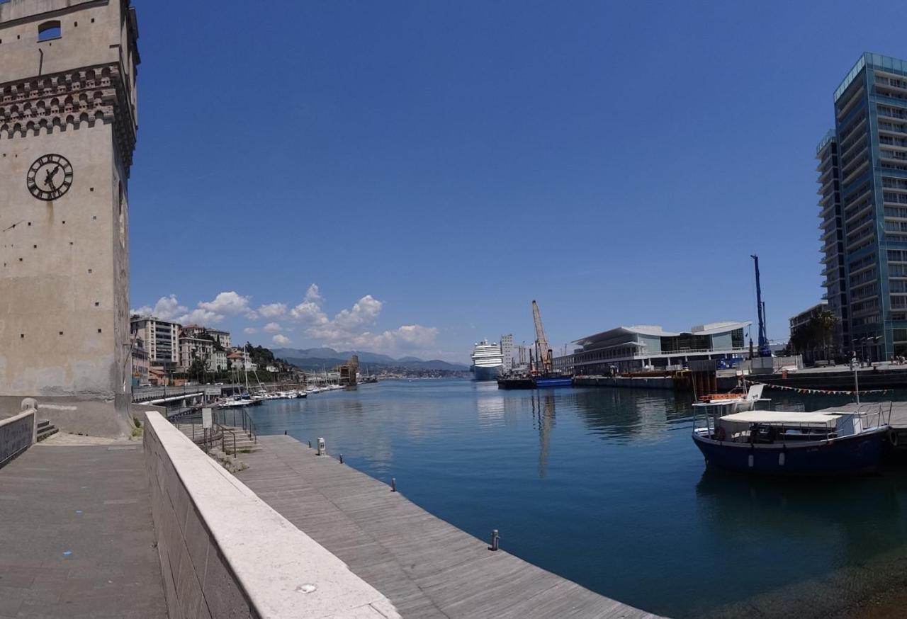 Hotel Bed&Bluup Savona Esterno foto