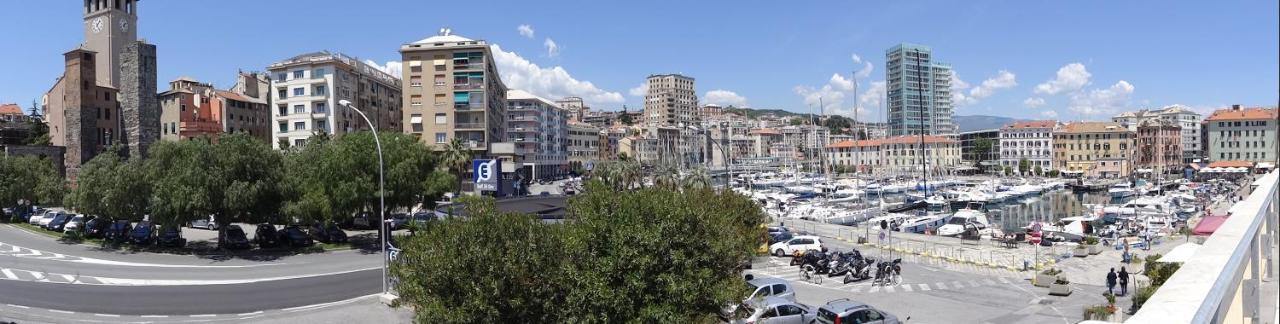 Hotel Bed&Bluup Savona Esterno foto